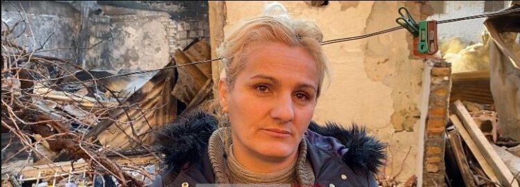 Digjen 5 banesa në Burrel, banorët: Jemi në qiell të hapur