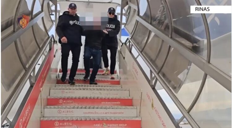 EMRI/ I përfshirë në trafik droge, ekstradohet nga Franca ‘Bebi’