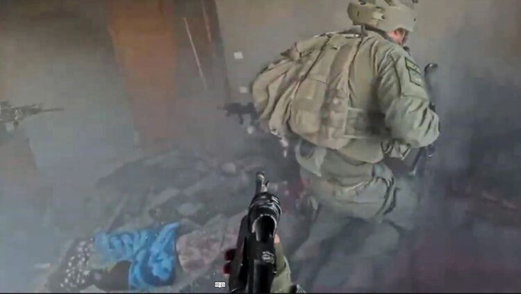 Video e betejës mes ushtarëve izraelit dh terroristëve të Hamasit