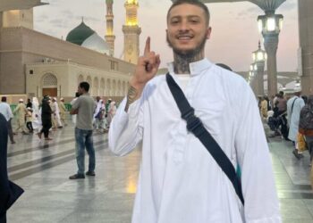 Fero mbyll rrjetet sociale dhe martohet për herë të dytë