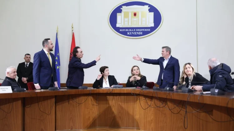 Zgjedhorja, socialistët thërrasin mbledhjen e Komisionit. Ja ç’pritet