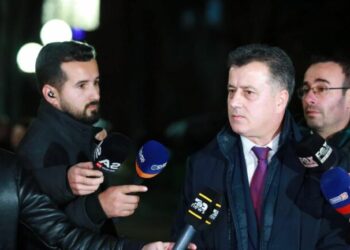 Noka “shpërthen” ndaj Begajt: Shërbëtor i Ramës, erdhe si ministër…