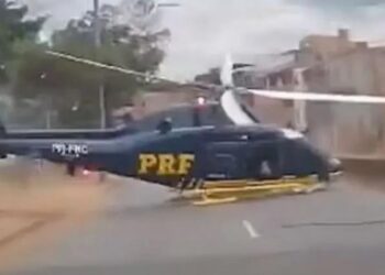 VIDEO/ Pëson difekt, helikopteri bën ulje emergjente në rrugë