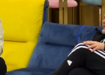 “Po bëhet lojë e pistë”, Juli këshillon banorin: Futu në grup ose…