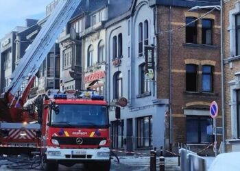 U dogj nga zjarri në një ndërtesë, flasin familjarët e të miturit