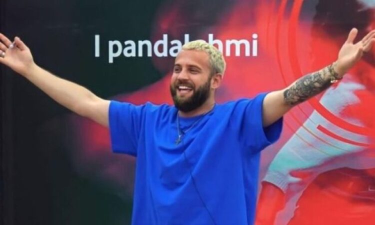 Luizi tregon dhuratën e veçantë që mori nga fansat për vajzën e tij