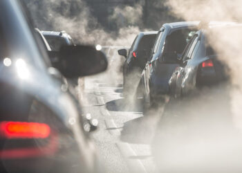 Shqipëria ka moshën më të lartë të automjeteve, 40% mbi 20-vjeçare
