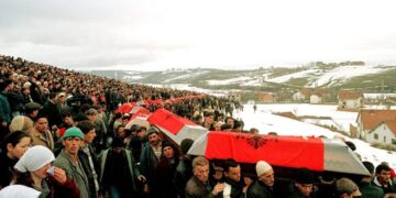 Berisha: Bota u trondit, vetëm Rama hesht për masakrën e Reçakut