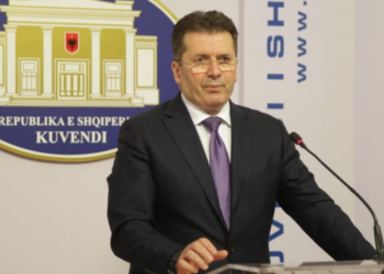 Reforma zgjedhore, Mediu apel opozitës: Mos u bëni palë me Ramën…