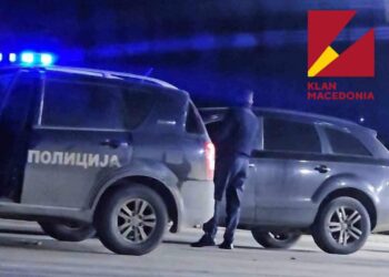 Dy të plagosur me armë në hyrje të spitalit/ Detajet