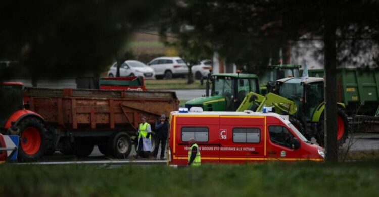 Makina shtyp protestuesit në Francë, 1 i vdekur dhe 2 të lënduar
