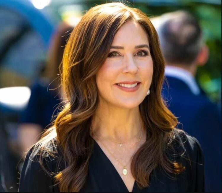 Princesha e Danimarkës, ngjashmëritë me Kate dhe sfida e kurorës