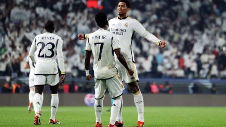 Triumf me “poker” ndaj Barçës, Reali fiton Superkupën