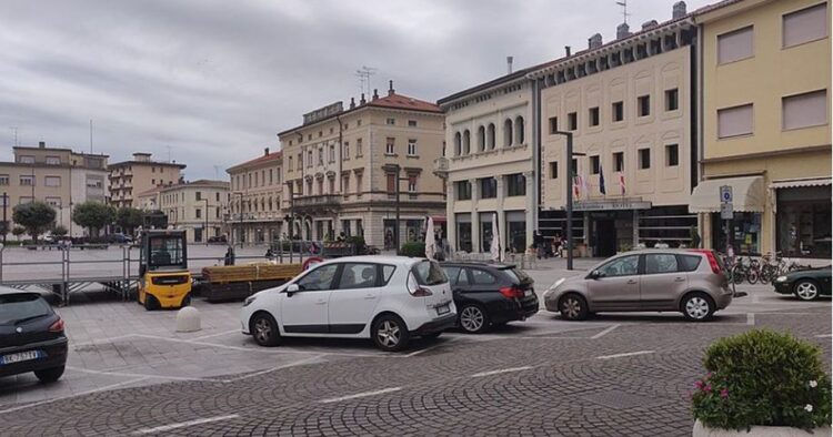 Qyteti italian me rregulla strikte: Kush pështyn gjobitet me 200 euro