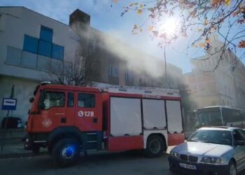 Marrin flakë zyrat e IKMT në Fier, detajet e para