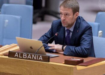 Mbaroi mandatin/ Qeveria zhvendos ambasadorin Ferit Hoxha në BE