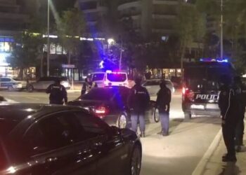 RENEA e FNSH vendosin Vlorën në kontroll, çfarë po ndodh