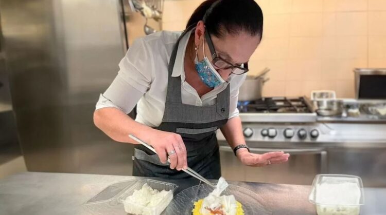 Misteri me vdekjen e shefes së kuzhinës, ajo u akuzua se kishte…