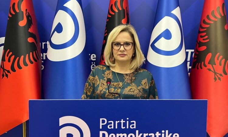 Ligji për studentët e mjekësisë, PD i drejtohet “GJK”: Duhet…