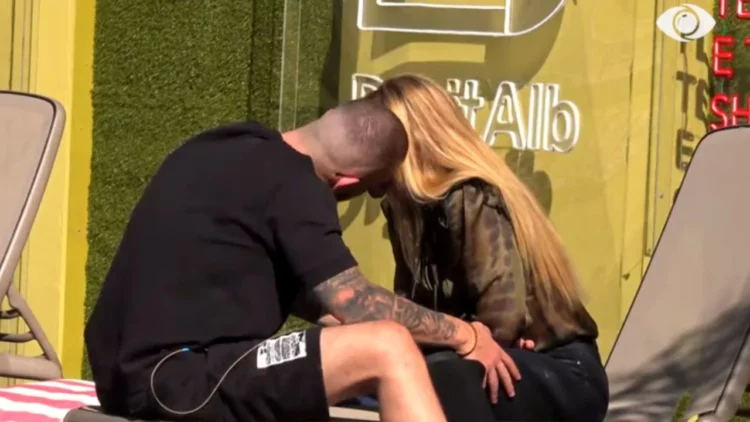 VIDEO/ “Nesër do heq buzëkuqin”, momentet romantike mes Romeos e Heidit