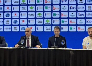 Franco Foda: Do të jetoj në Prishtinë, bashkërisht do të kemi sukses