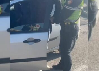 Tentuan të korruptojnë efektivët e Policisë, e pësojnë 5 shoferë