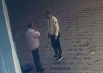 Qëlloi rojën e shkollës, urdhër arresti për 40-vjeçarin