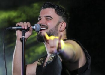 Çfarë ndodhi? Endriku shpërthen në lot