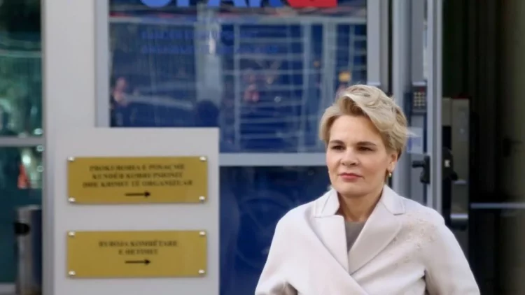 Akuzat ndaj Kryemadhit, gazetarja: SPAK ka gjetur provën e rëndësishme në shtëpinë e …