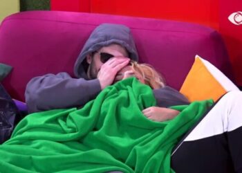 VIDEO/ Marrëdhënie sek*uale mes Ilnisës dhe Meritonit? Pamjet që ngritën dyshimet