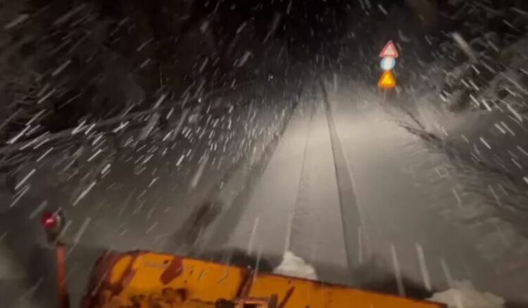 Dëborë në Boboshticë-Dardhë, ja si paraqitet situata në juglindje