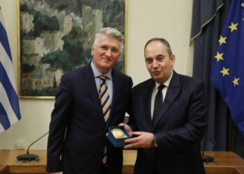 Gjekmarkaj takon zv kryetarin e parlamentit grek, ja çfarë u diskutua