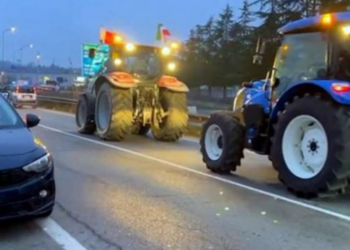 Vijon protesta e fermerve në Itali, nisen me traktorë drejt Romës