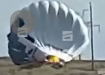 Balona përplaset me linjën e tensionit të lartë, 3 të vdekur