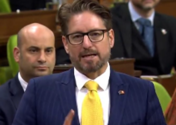 VIDEO/ Pavarësia e Kosovës, deputeti kanadez uron në shqip