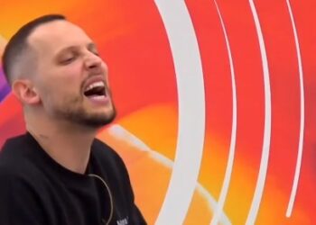 VIDEO/ Graciano sulm grupit të Romeos, kapet me Vesën: Ushtare, di të lash vetëm…