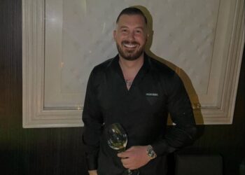 “Kam patur një histori me Romeon”, agjentja rrëfen flirtin (VIDEO)