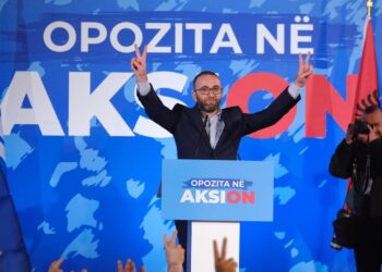 Bardhi-Ramës: Nuk dorëzohemi, nuk falim lirinë, refuzojmë demokracinë fasadë