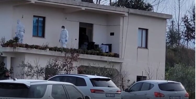 FOTO/ Krimi në Durrës, ky është 50-vjeçari që u gjet i groposur