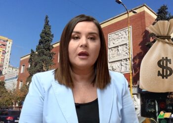 Eliona Demaliaj, drejtoresha e Maternitetit ‘Mbretëresha Geraldinë’ fut në të njëjtin tender mobiliet e zyrës së saj dhe pajisjet mjekësore.