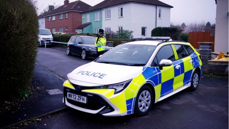 Tragjike/ Gjenden pa jetë 3 fëmijë të mitur, arrestohet 42-vjeçarja