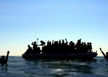 Mbytet varka me emigrantë, humbin jetën 13 veta