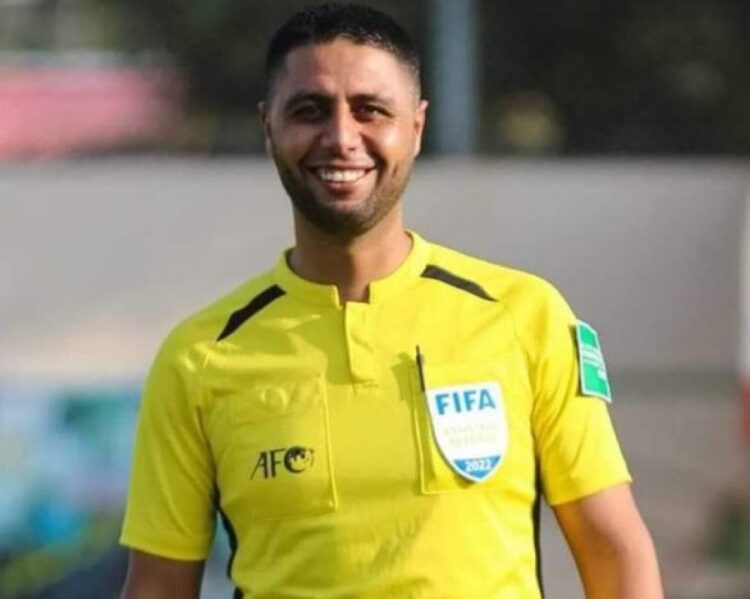Futbolli në zi! Arbitri dhe familja e tij humbin jetën nga bombardimet në Gaza