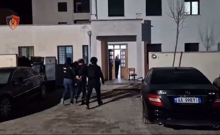 I akuzuar për trafik droge në Itali, kapet në Durrës 26-vjeçari