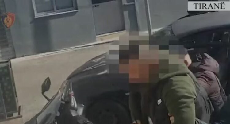 I kërkuar nga Itali për drogë, arrestohet në Sauk 35 vjeçari