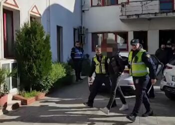 Ishin shpallur në kërkim, vihen në pranga 4 persona