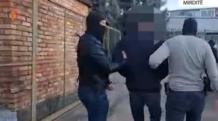 I kërkuar nga policia italiane, arrestohet i riu në Mirditë