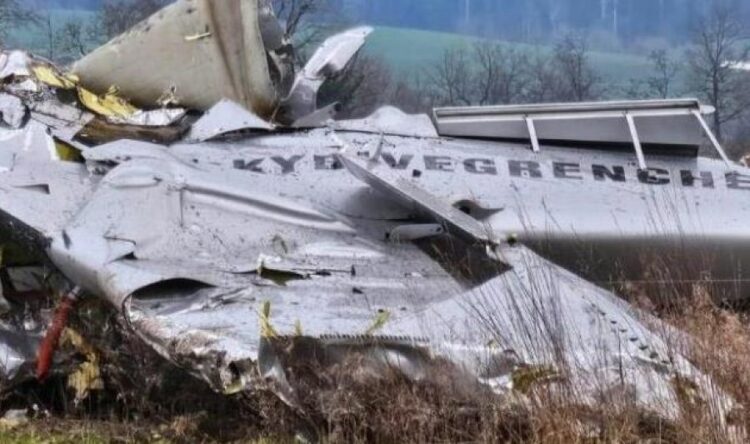 Rrëzohet avioni në Zvicër/ Humb jetën piloti, shpëtojnë 11 pasagjerët