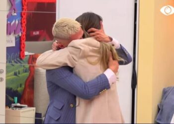 Vëllai i Madh e surprizon, Bardhi i emocionuar takon të motrën