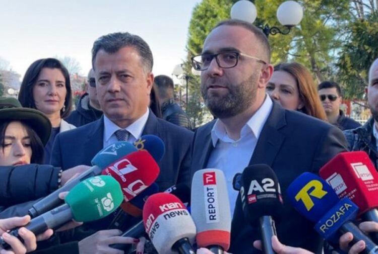 Pas bashkimit demokratët ndërmarrin hapin tjetër, krijimin e frontit opozitar